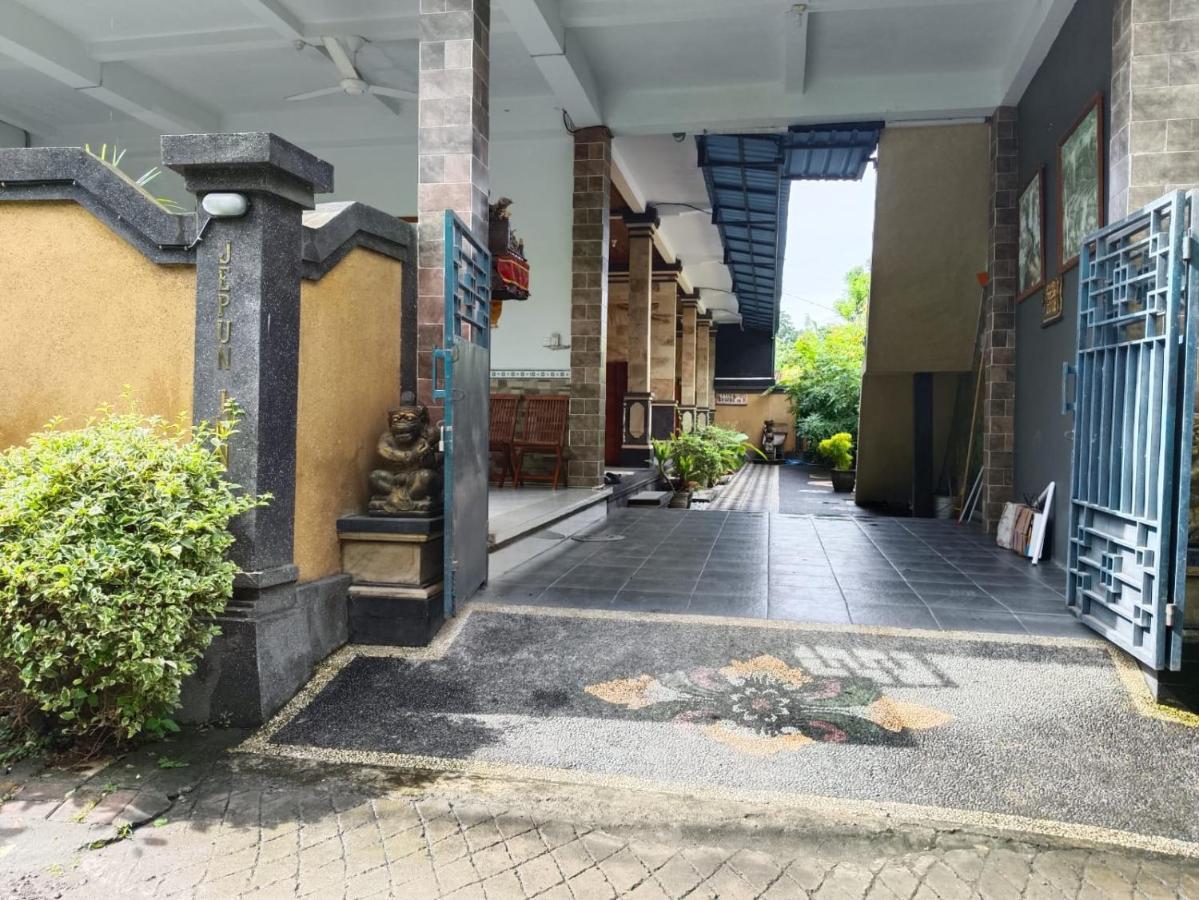 Jepun Inn Padang Bai Exterior foto